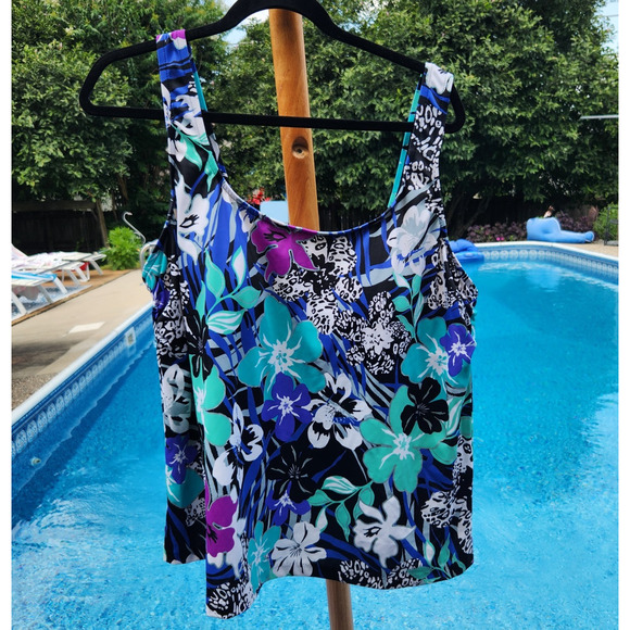 Maxine Hollywood 24W $65 Black Teal Tankini Top Plus Size Pool Chic - Picture 1 of 7